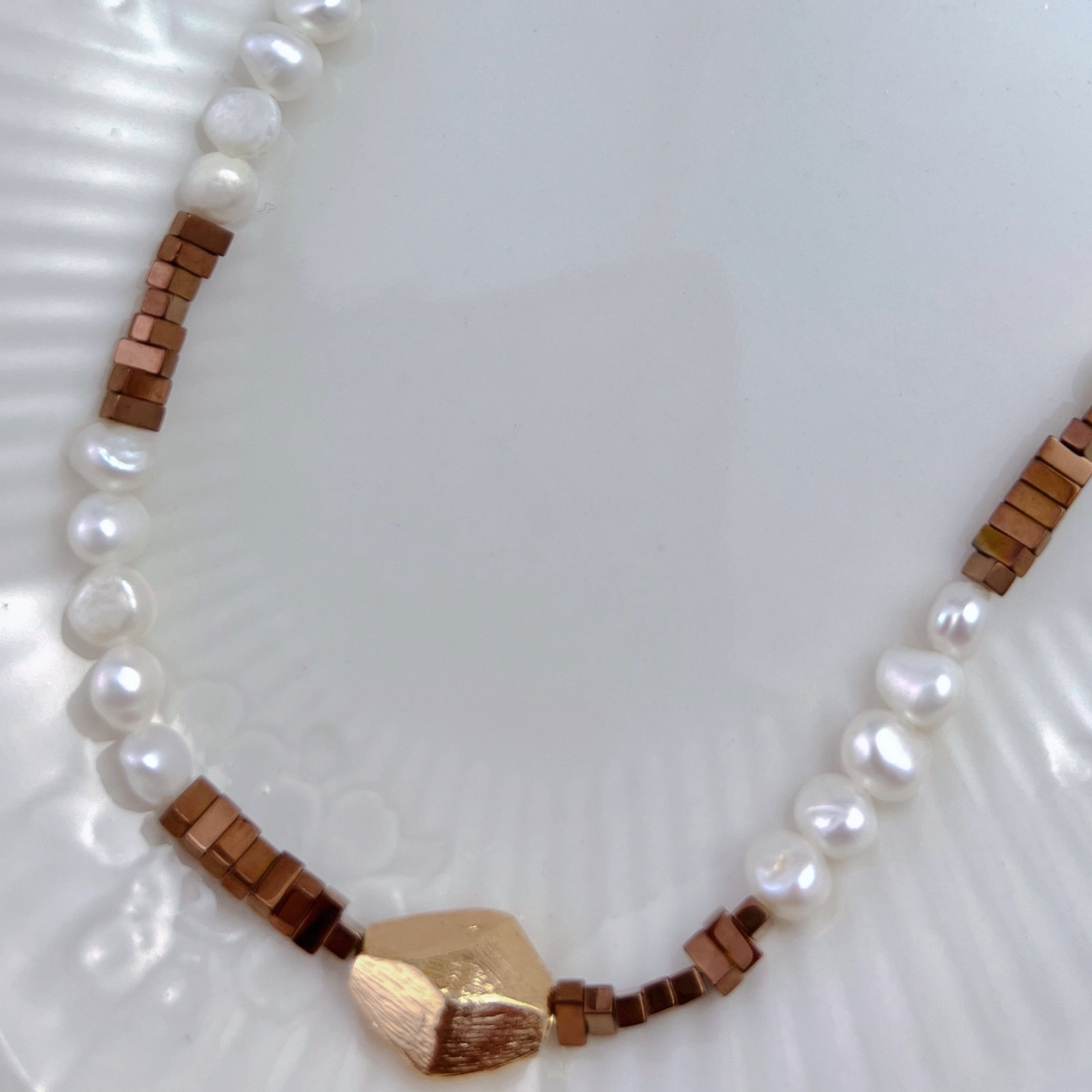 Vintage Freshwater Pearl Metal Necklace