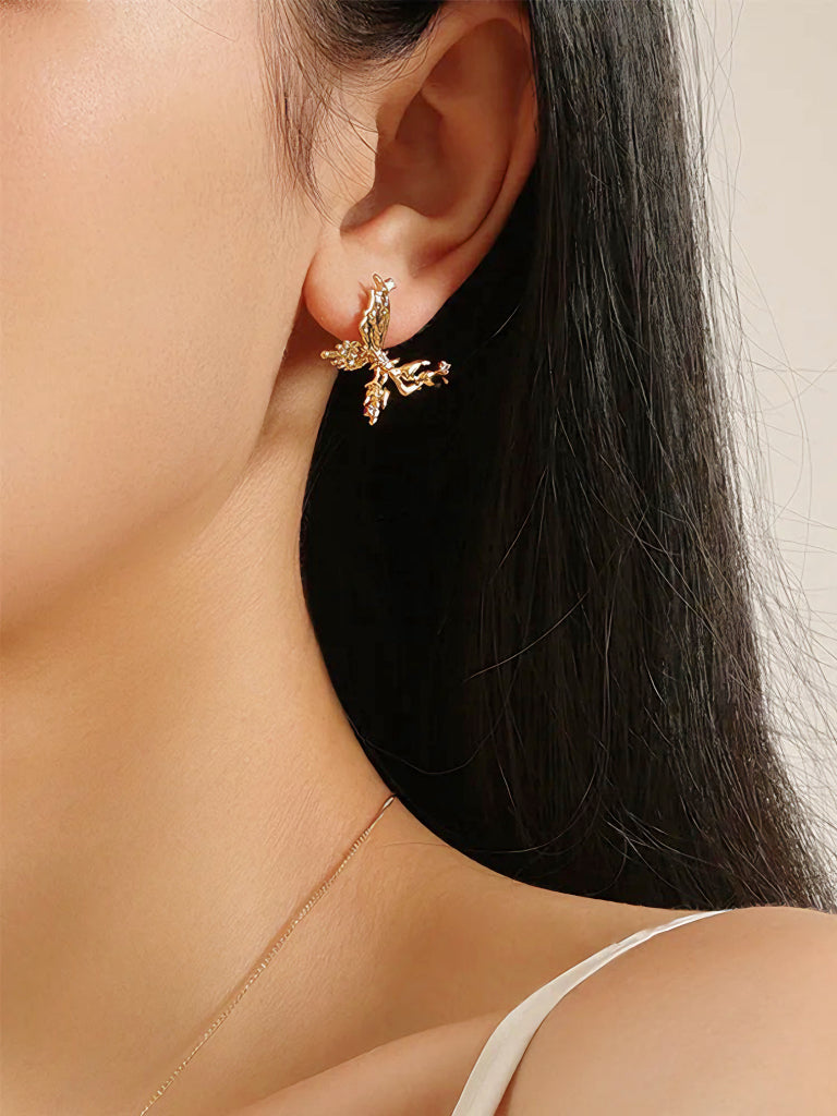 INS Style Cool Simple Butterfly-shaped Gold Lustrous Ear Studs